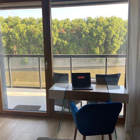 Apartament Studio Z Widokiem Na Odre Bulwary Ksiazece Вроцлав Экстерьер фото