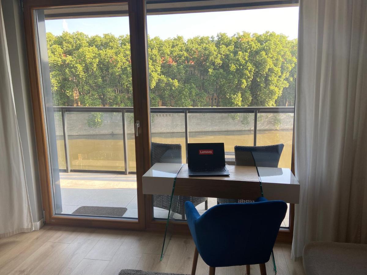 Apartament Studio Z Widokiem Na Odre Bulwary Ksiazece Вроцлав Экстерьер фото